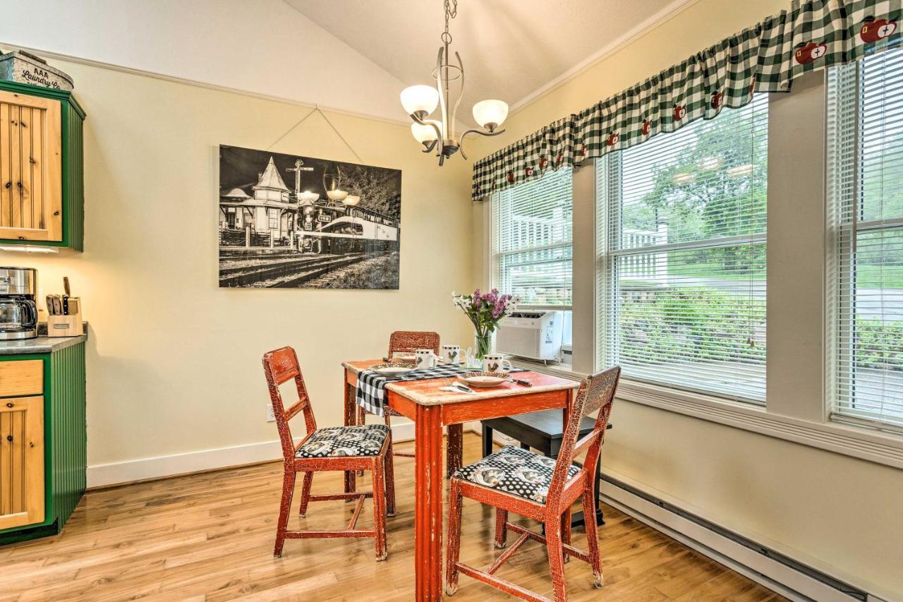 Couples Haven In Frankfort By Lake, Trails And Dtwn Exterior photo